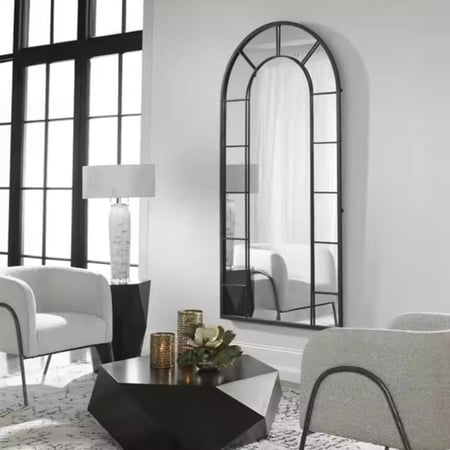 مرآة فيورا – بإطار حديدي أنيق وحجم كبير