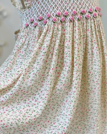 فستان حديقة التوليب