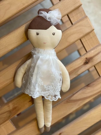 دمية امبريلا بيضاء للاطفال