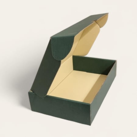 كرتون شحن اخضر