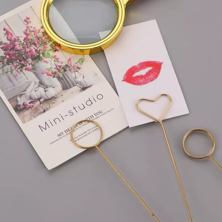 حامل كرت حديد