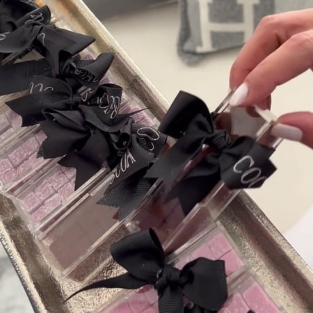 علب مستطيله للتوزيعات اكريلك