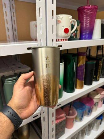 مق ستاربكس ريزيرف اليابان ذهبي وفضي - 473 مل