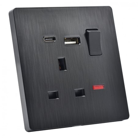 فيش بمفتاح 13 امبير+ USB+TYPE C مفرد بيانو أسود 7*7