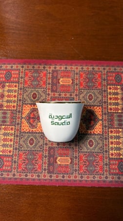 فناجيل - الخطوط السعودية - ركاب درجة اولى