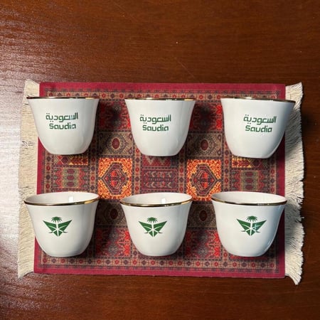 فناجيل - الخطوط السعودية - ركاب درجة اولى