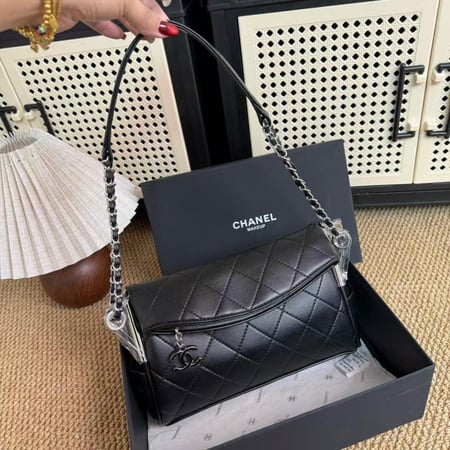 جديد شانيل vip gift