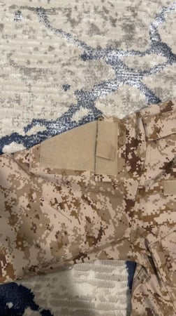 ستوة وبنطلون مموه جيشي تكتيكي