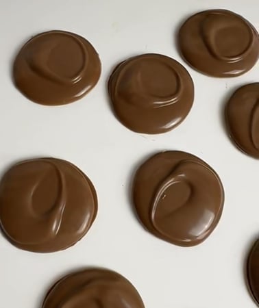 قالب  شوكلاته دائري عشوائي