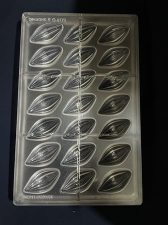 قالب شوكلاته بذرة الكاكاو