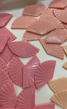 قالب اكريلك مروحه