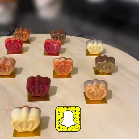 قالب التاج أكريلك