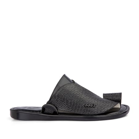 حذاء شرقي طبي أسود - صناعة وطنية