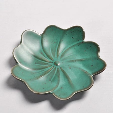 قاعدة اكواب فاخره من السيراميك بعدة الوان