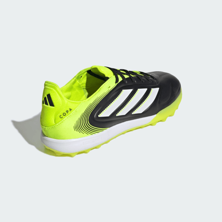 حذاء اديداس كوبا بيور برو TF