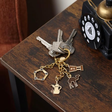 ميدالية - ثرى