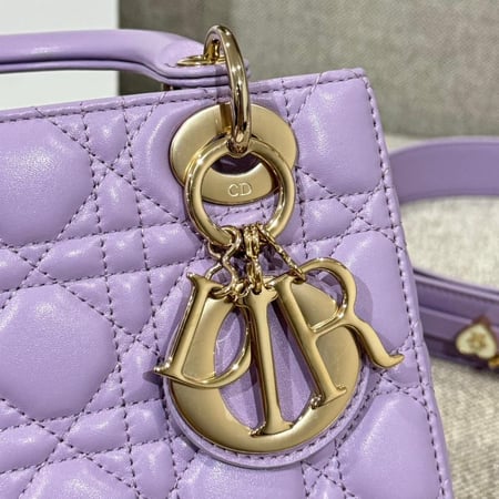 Lady Dior Medium