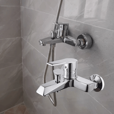 خلاط دش مع سماعة مدور طقم كروم