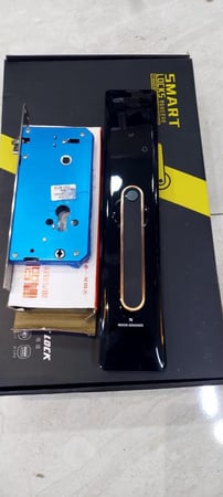 قفل باب ذكي داخلي باب حديد