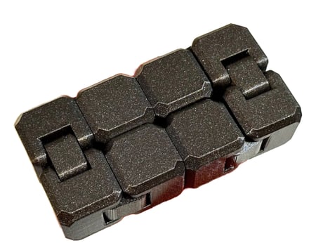 مكعب لانهائي