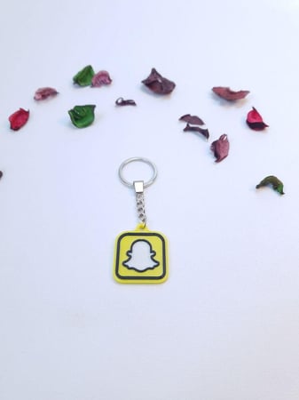 ميدالية مفاتيح سناب شات بتقنية NFC