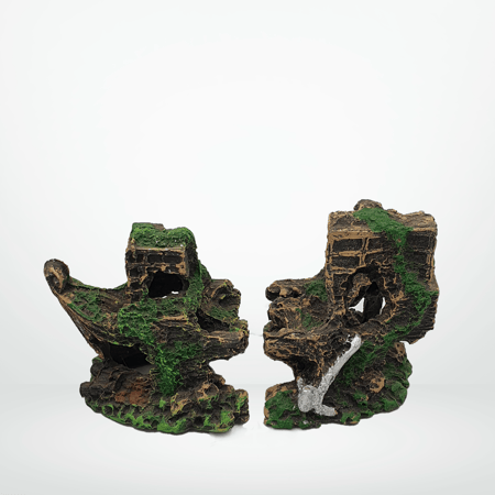 ديكور لاحواض السمك شكل السفينة المكسورة نصفين مقاس 12x12x20