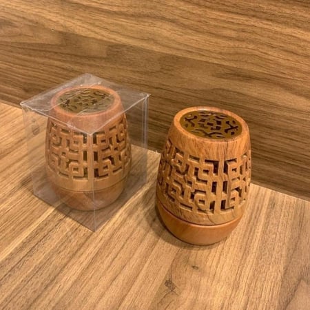 مبخرة بنية أنيقة