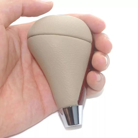 عصا تعشيق لجميع السيارات يوجد بالداخل السيارات الي تركب عليها