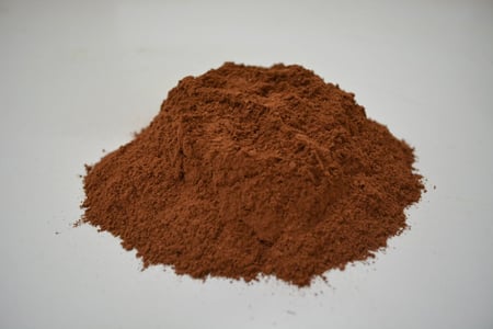 مشاط احمر مطحون