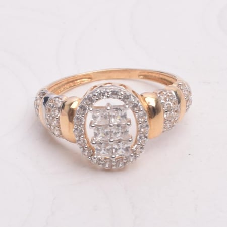 خاتم ذهب - وزن ذهب 2.84 - عيار 18