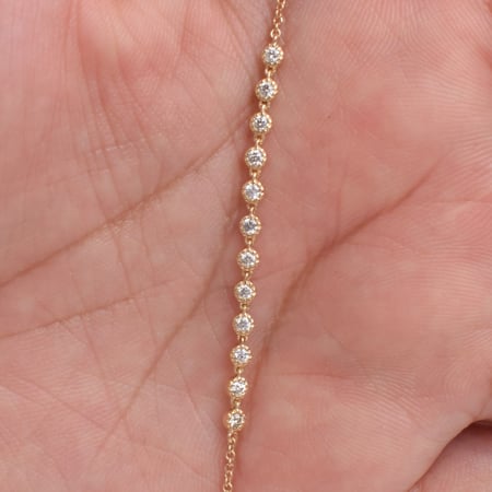 سوارة الماس-وزن الذهب 0.5-وزن الماس 0.290-عيار 18