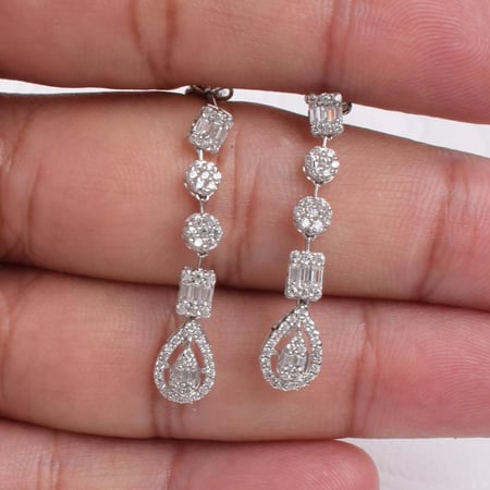 حلق ذهب - وزن ذهب 2.12 - عيار 18