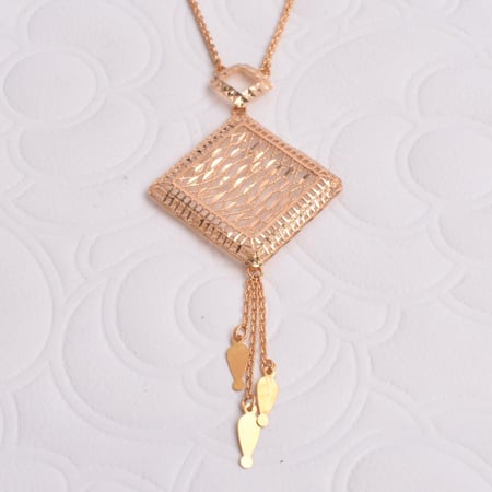 عقد ذهب - الوزن9.74 - العيار 21