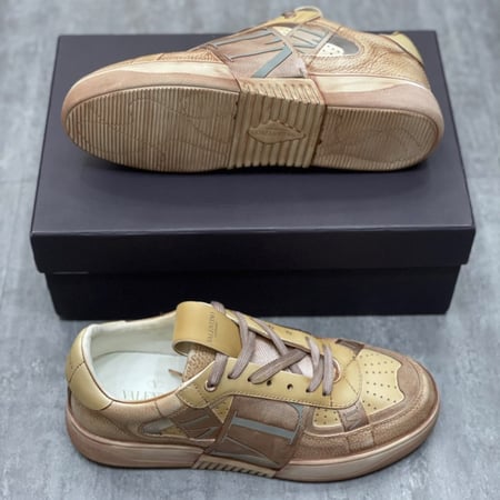 Valentino Sneckers