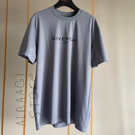 Givenchy T-shirt