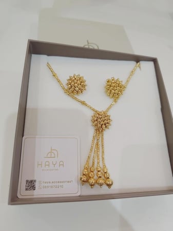 طقم دوريكا فاخر .. مطلي ذهب (سلسال طويل فاخر + حلق)