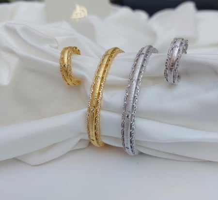 طقم فاخر (بلون وجمال الذهب) اسوارة + خاتم