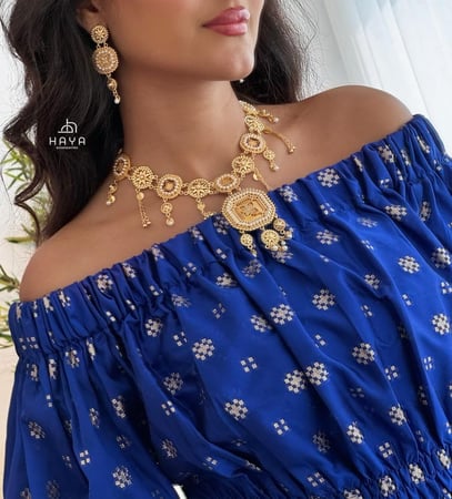 طقم بحريني بديل الذهب (عقد فاخر + حلق)