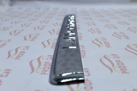 مسطرة شنطة لاندكروزر 2003 الى 2007 ذهبي ابيض كروم اسود