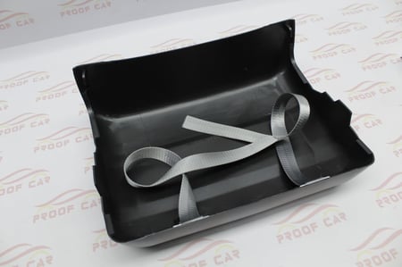 غطاء ونش لاندكروزر 98 الى 2007 ابيض ذهبي اسود فيراني