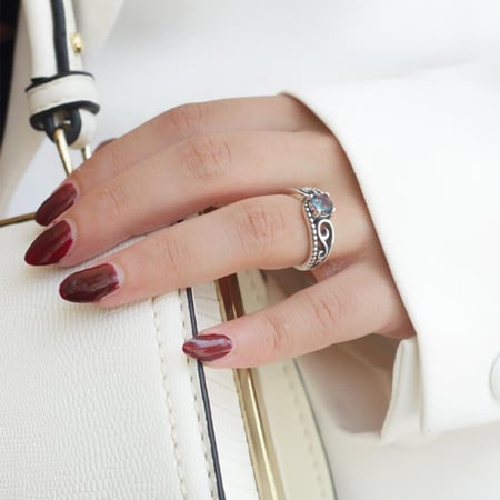 خاتم حجر الاوبال - مكنون