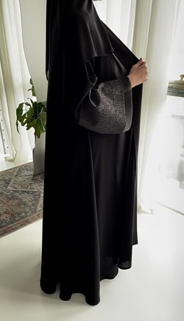 عباية أميرة