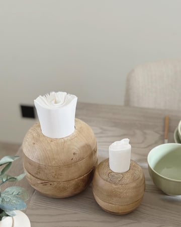 علبة منديل خشبية