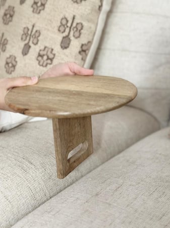 طاولة خدمة للكنب