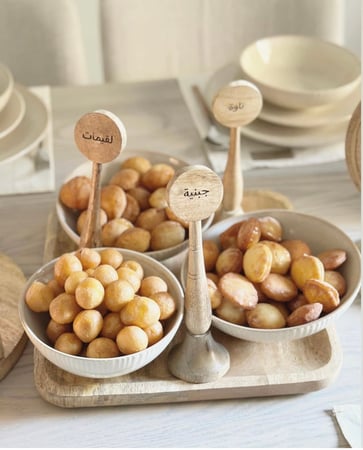 استاند بعبارة