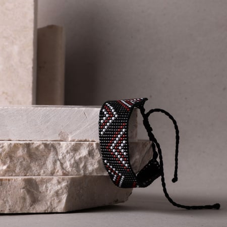 سوارة خرز  السدو الاسود