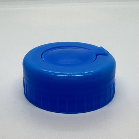 غطاء بلاستيك مع فتحة للقوارير الجالون البلاستيكية