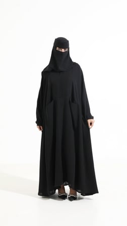 عبايه فضفاضه