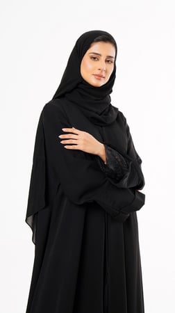 عباية بكم دانتيل