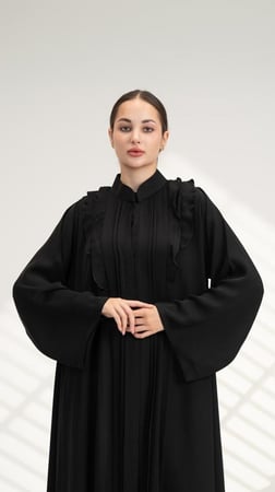 عباية بياقة عالية